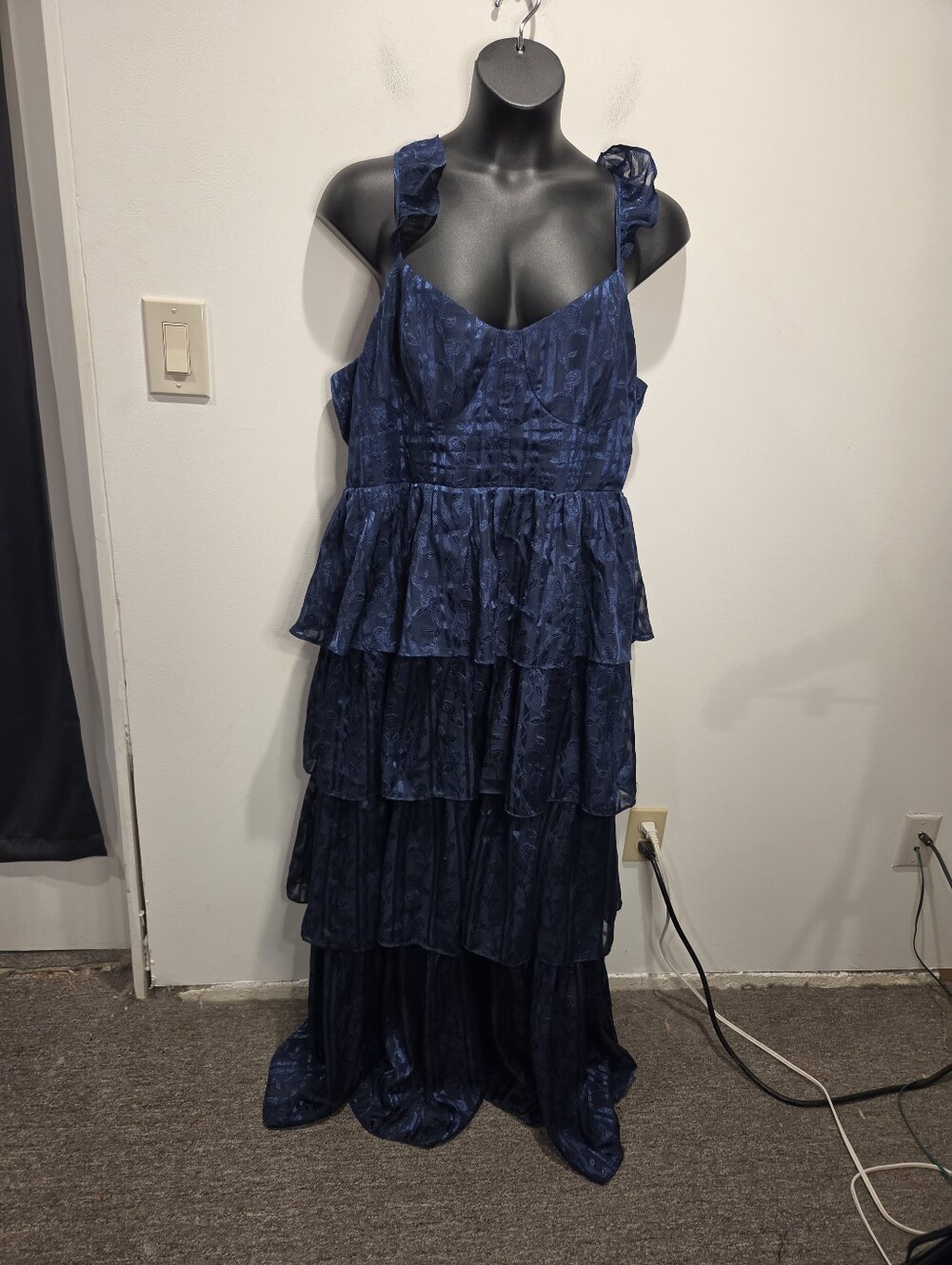 Lulus Size 2x Navy Floral Tiered Maxi Formal Dress Prom Hoco